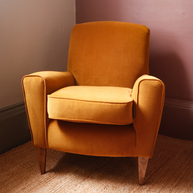 Armchairs & Occasional Chairs - Uneeka