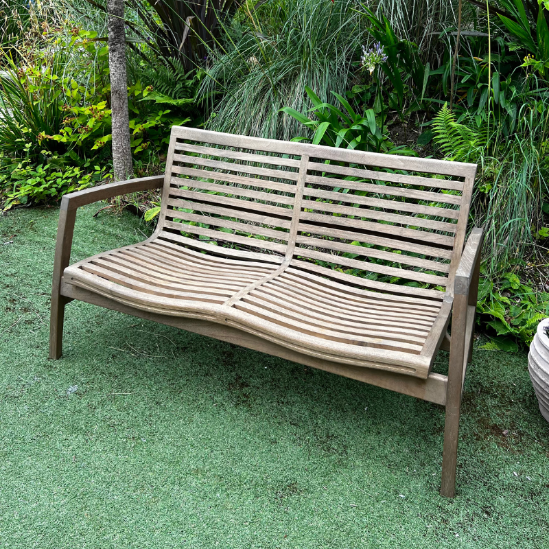 <font color=red>Outdoor Furniture</font> - Uneeka