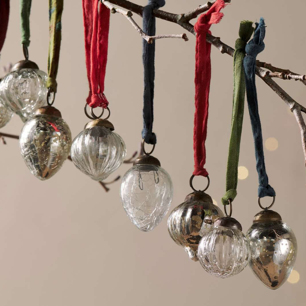 Assorted Silver & Clear Dew Drop Bauble - DD2700GB - Uneeka
