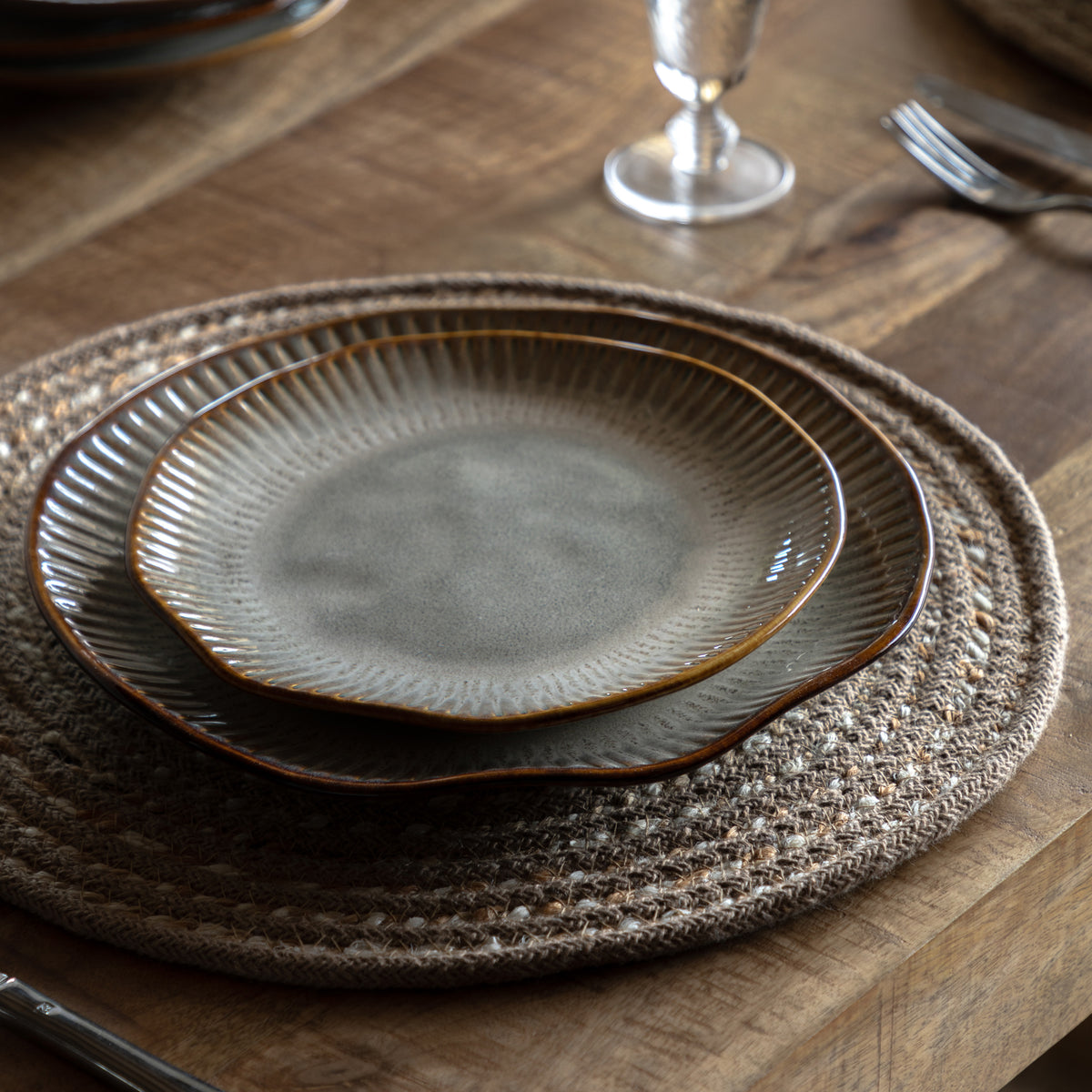 Organic Edge Stone Ceramic Side Plate - 590583 - Uneeka