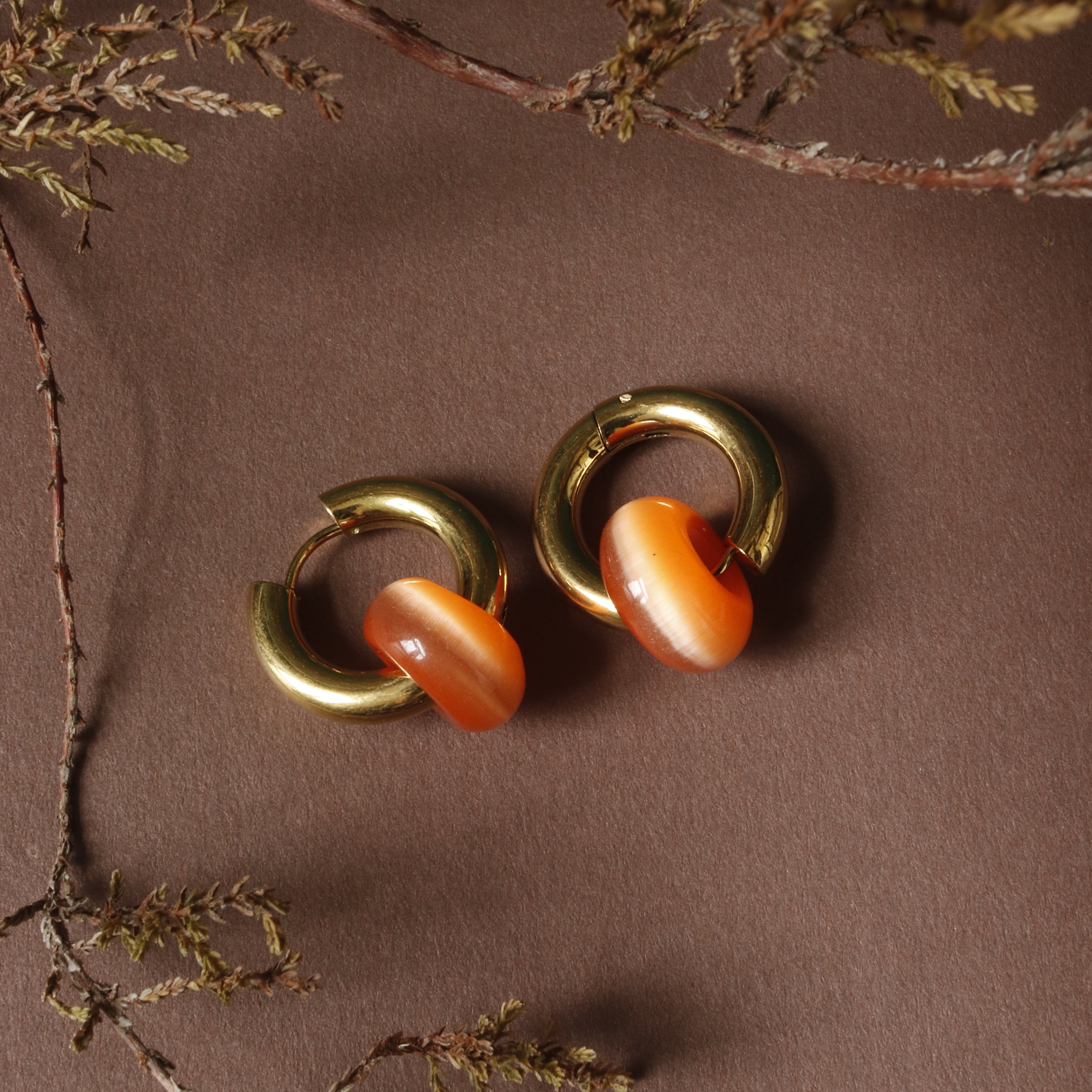 Stone Circle Gold Hoops - ER023-O - Uneeka