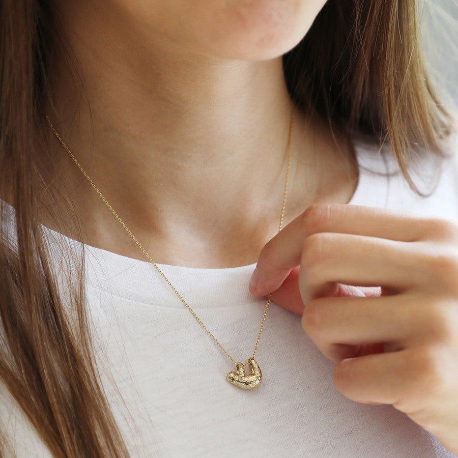 Sloth Pendant Necklace - Gold - Uneeka