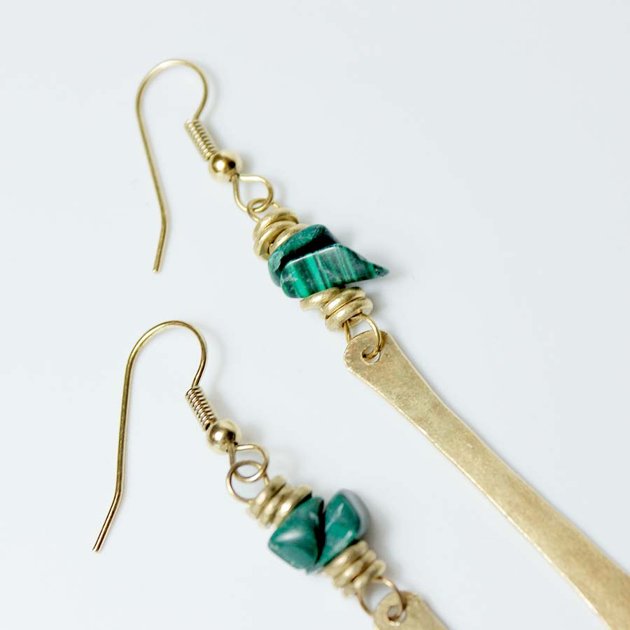Brass And Malachite Chip Long Petal Earrings - JEMB46 - Uneeka