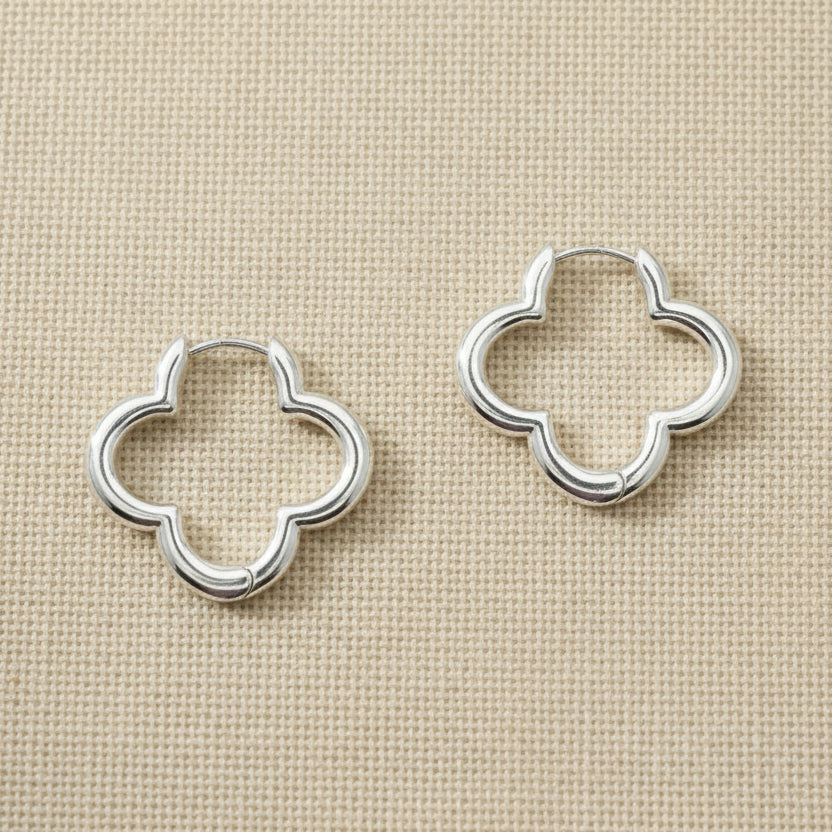 Clover Shape Clip Earrings - CE - 6098 - SL - Uneeka