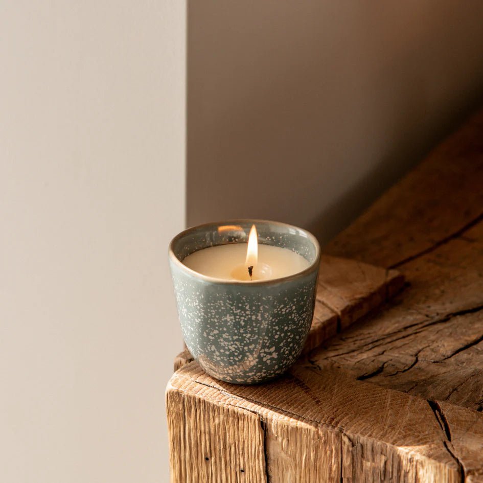 St Eval Enchantment Ceramic Pot Candle Granite & Moss - F01375 - Uneeka