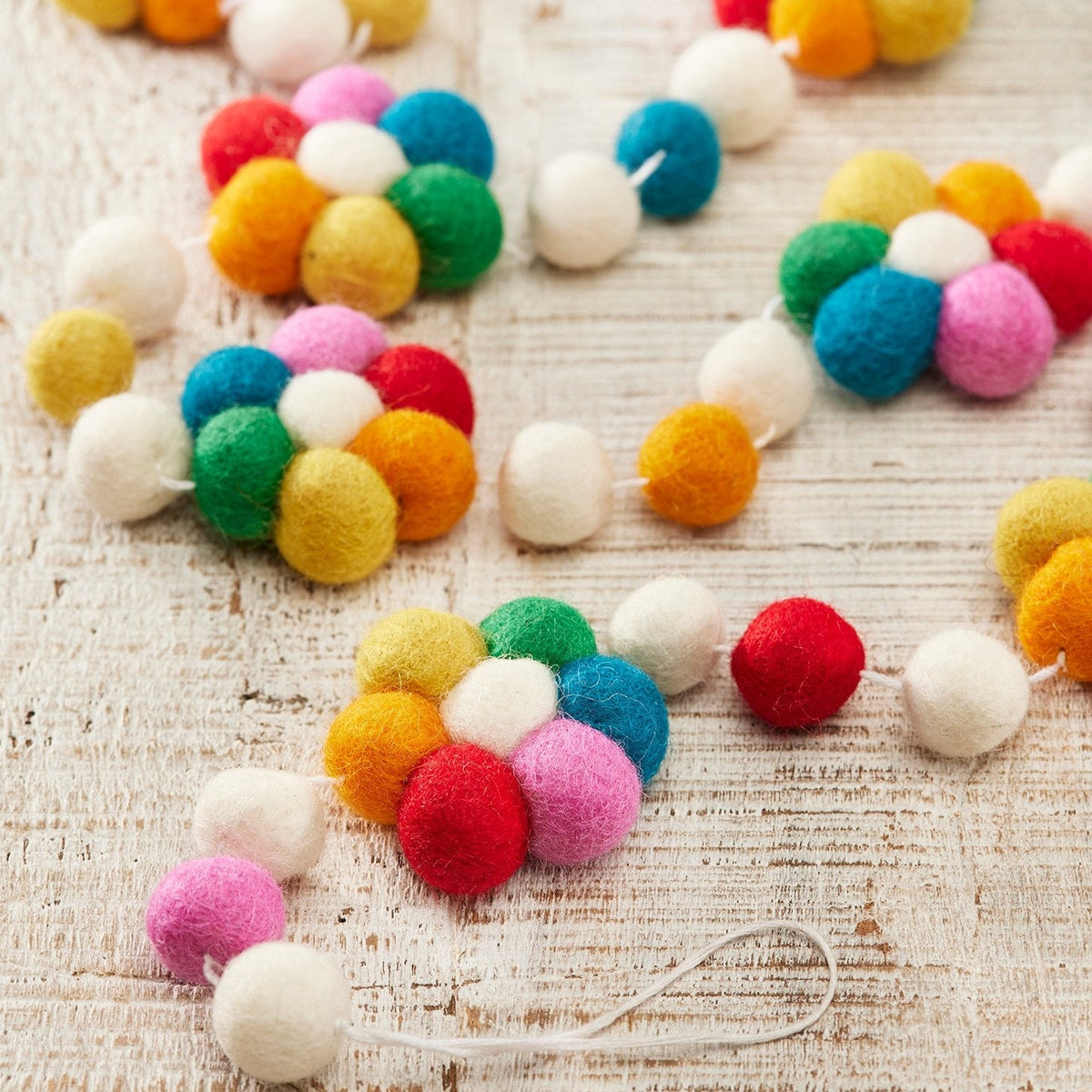 Felt Rainbow Flower Garland - STRING21 - Uneeka