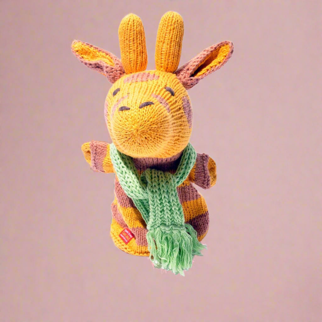 Hand Knitted Giraffe With Scarf Hand Puppet - SYP042 - Uneeka