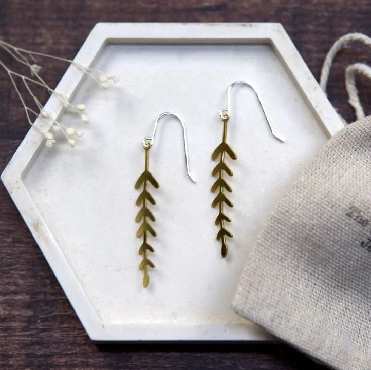 Medium Brass Assorted Shape Hoop Earrings - Emily's Pick - MB022 Long Fern - Uneeka