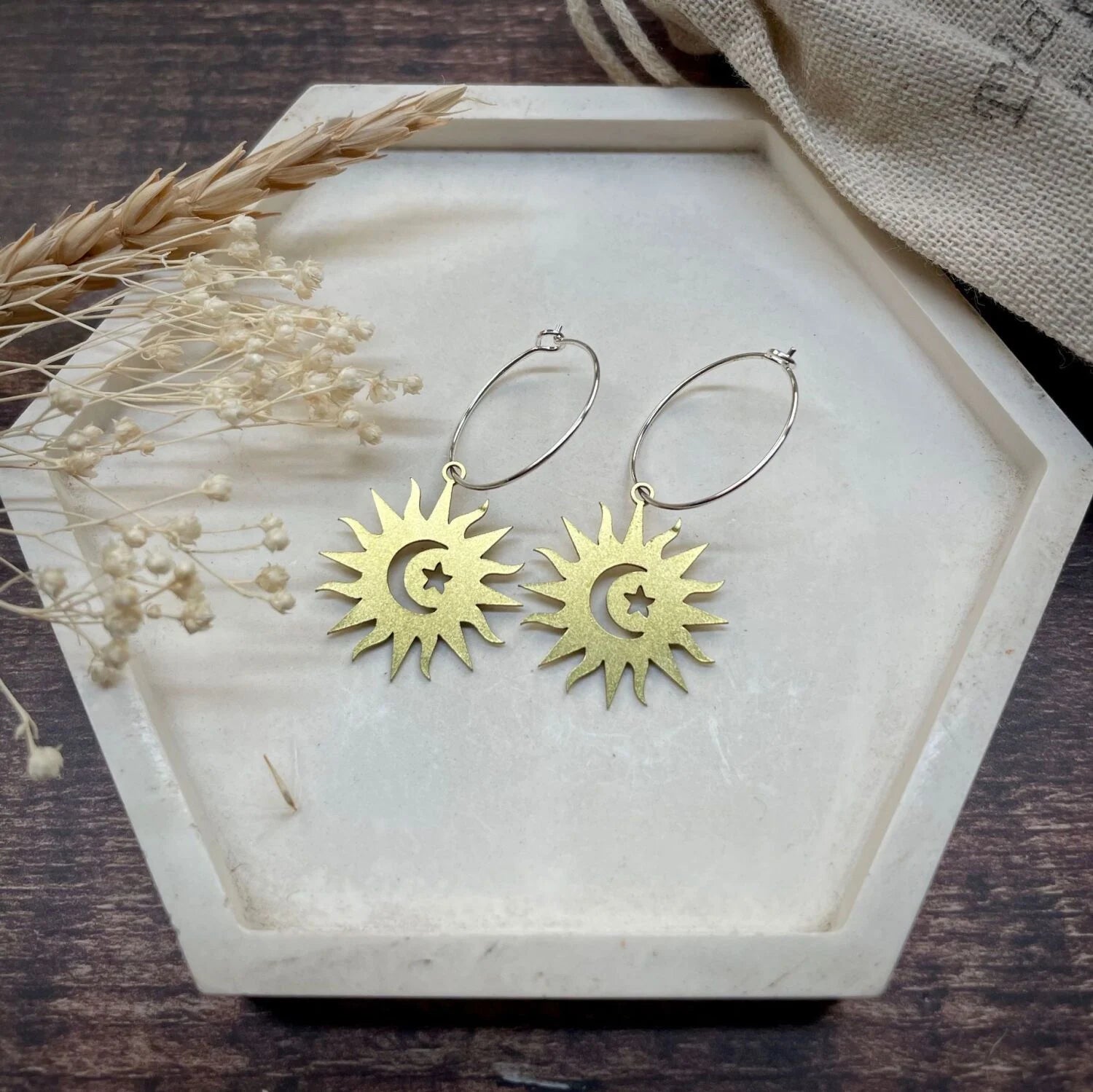 Medium Brass Assorted Shape Hoop Earrings - MB035 - Uneeka