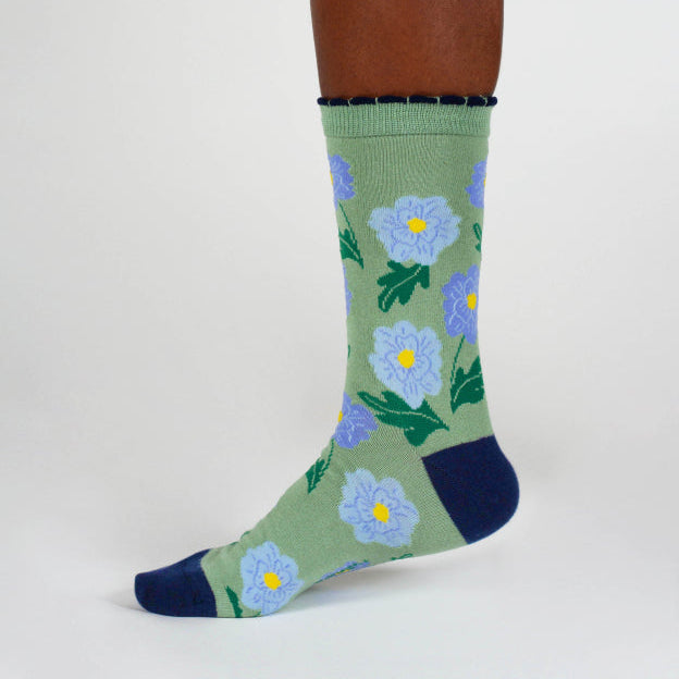 Thought Bold Flower Bamboo Socks - TA95 Chrysanthemum - Uneeka