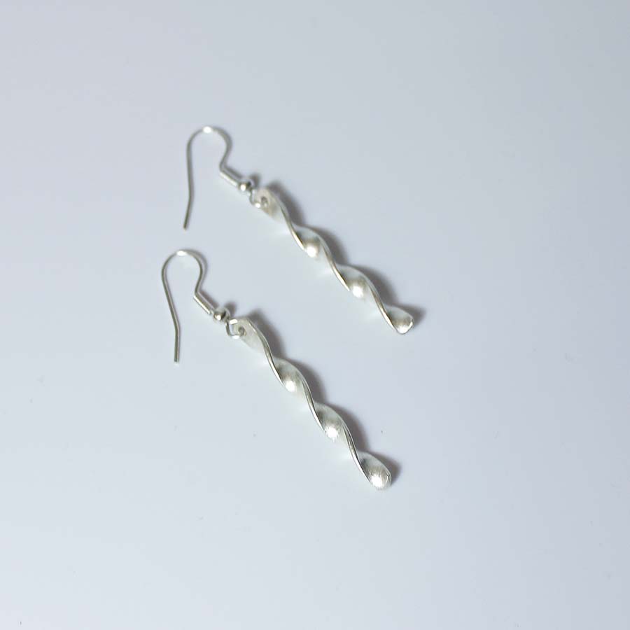 Silver Plated Short Twisted Earrings - JEBS7 - Uneeka
