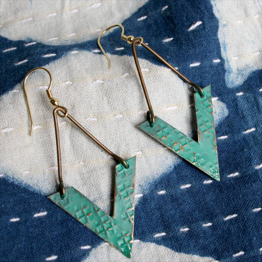 Turquoise V Shape Earrings - TARTU1701 - Uneeka